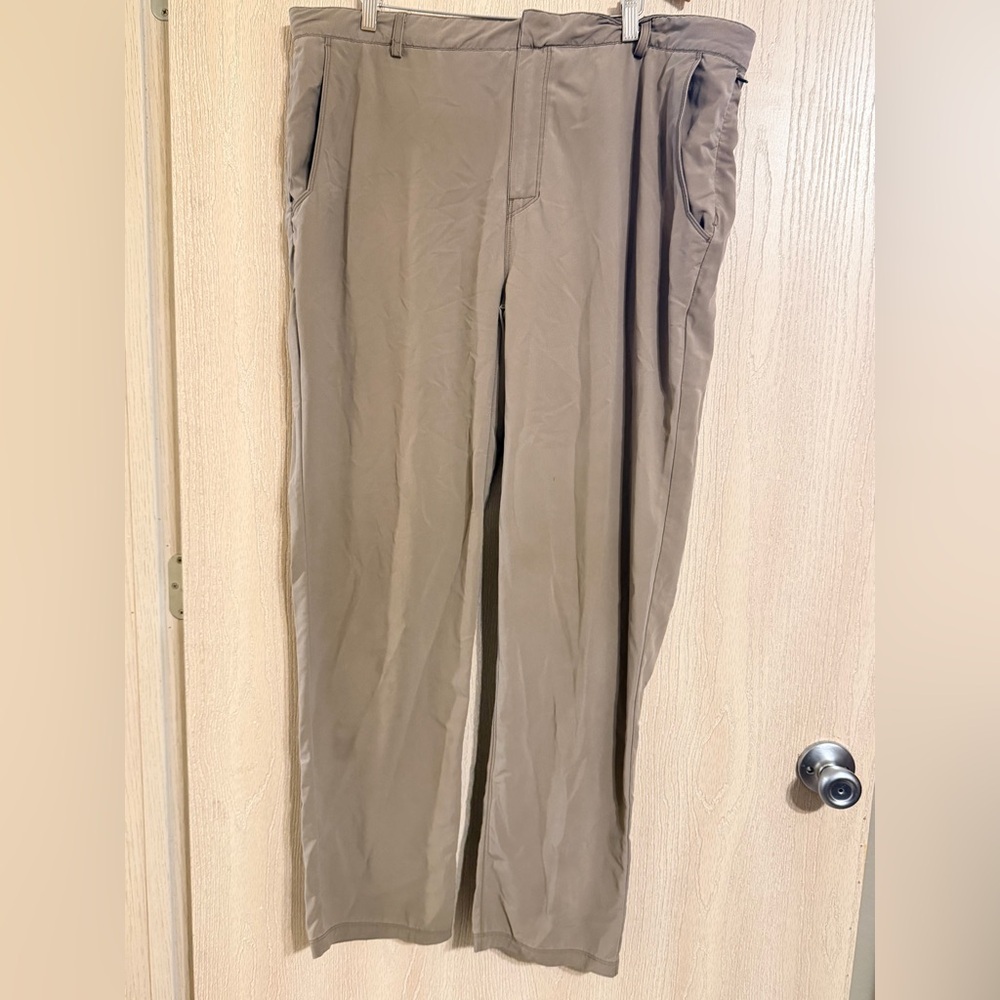 Teren No Fly Zone Men's Tan Pants